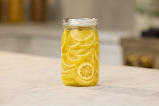 بول برطمانات ماسون زجاجية ذات فم عادي مع أغطية وأشرطة، تستخدم للتعليب (كوارت، 32 أونصة (عبوة من 4 قطع)) - Image 3